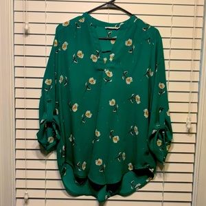 Beautiful “Lush” brand blouse